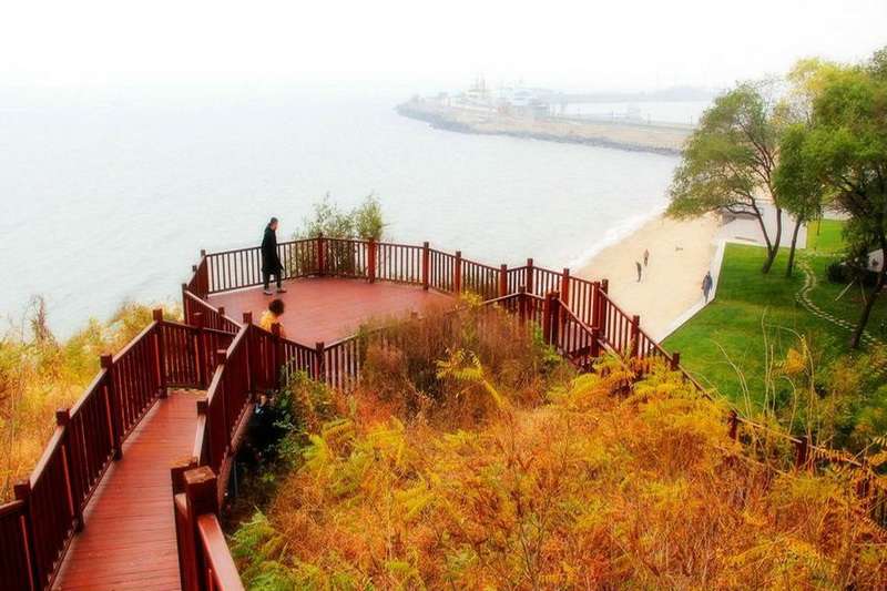 秦皇島北戴河草坪教堂高端婚禮現(xiàn)場推薦：秦皇島西港花園——海誓花園18633570222