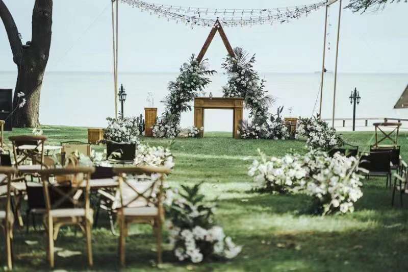 秦皇島北戴河草坪教堂高端婚禮現(xiàn)場推薦：秦皇島西港花園——海誓花園18633570222